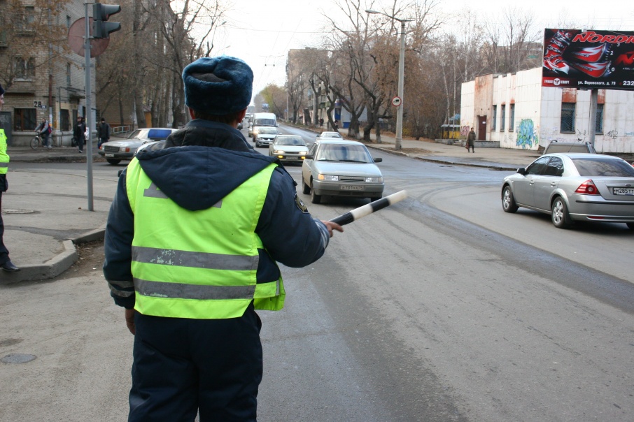 С сегодняшнего дня ГИБДД будут ловить на дорогах Зауралья нетрезвых водителей