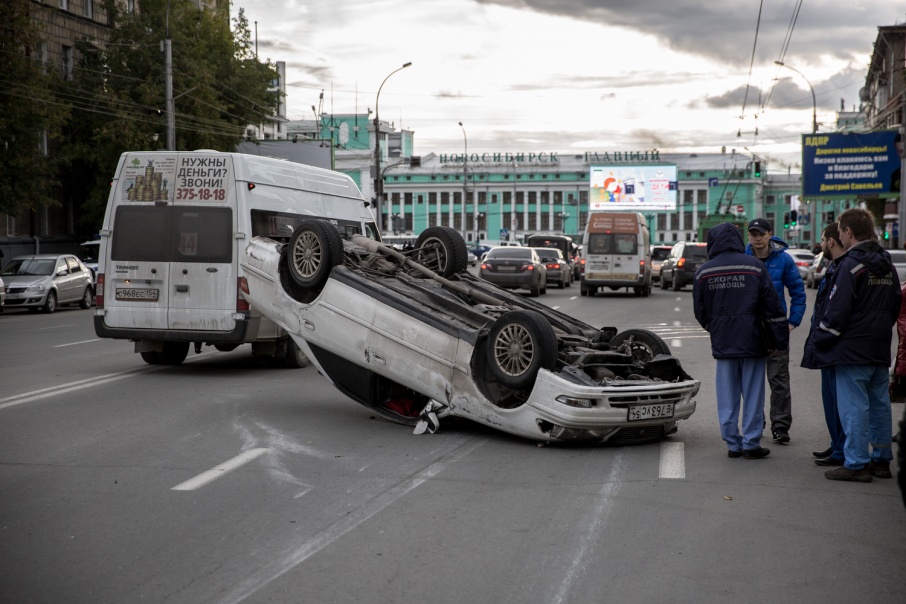 Медведев придумал, как снизить смертность на дорогах до нулевой отметки