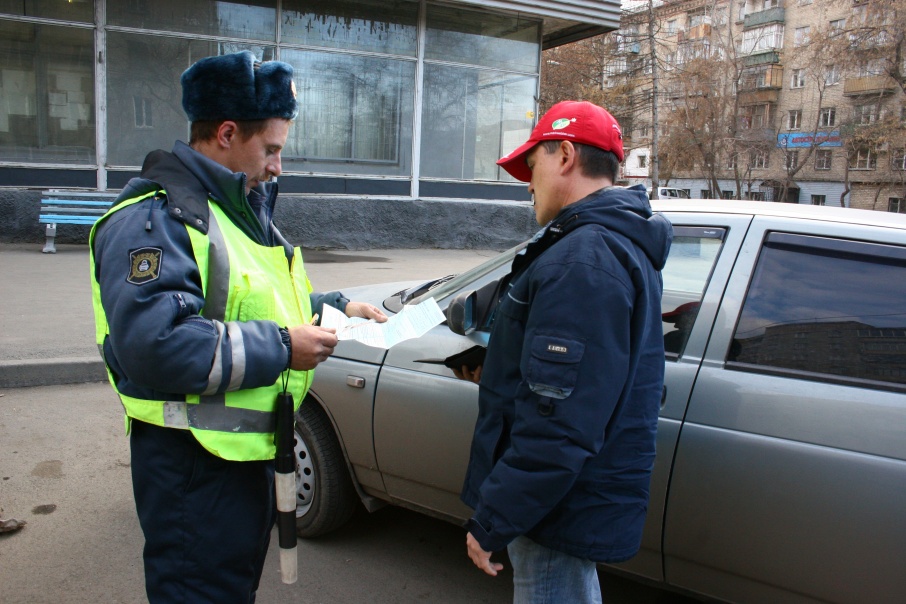 После праздника 200 полицейских искали на зауральских дорогах пьяных водителей