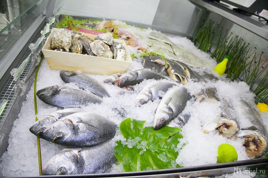 Осторожно! Курганцы жалуются на червивую рыбу в магазинах города