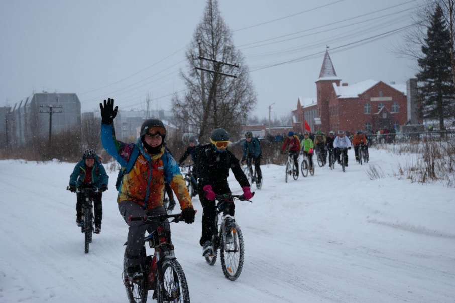 Свежий воздух, конкурсы и отличная компания: «Велокурган» открывает сезон